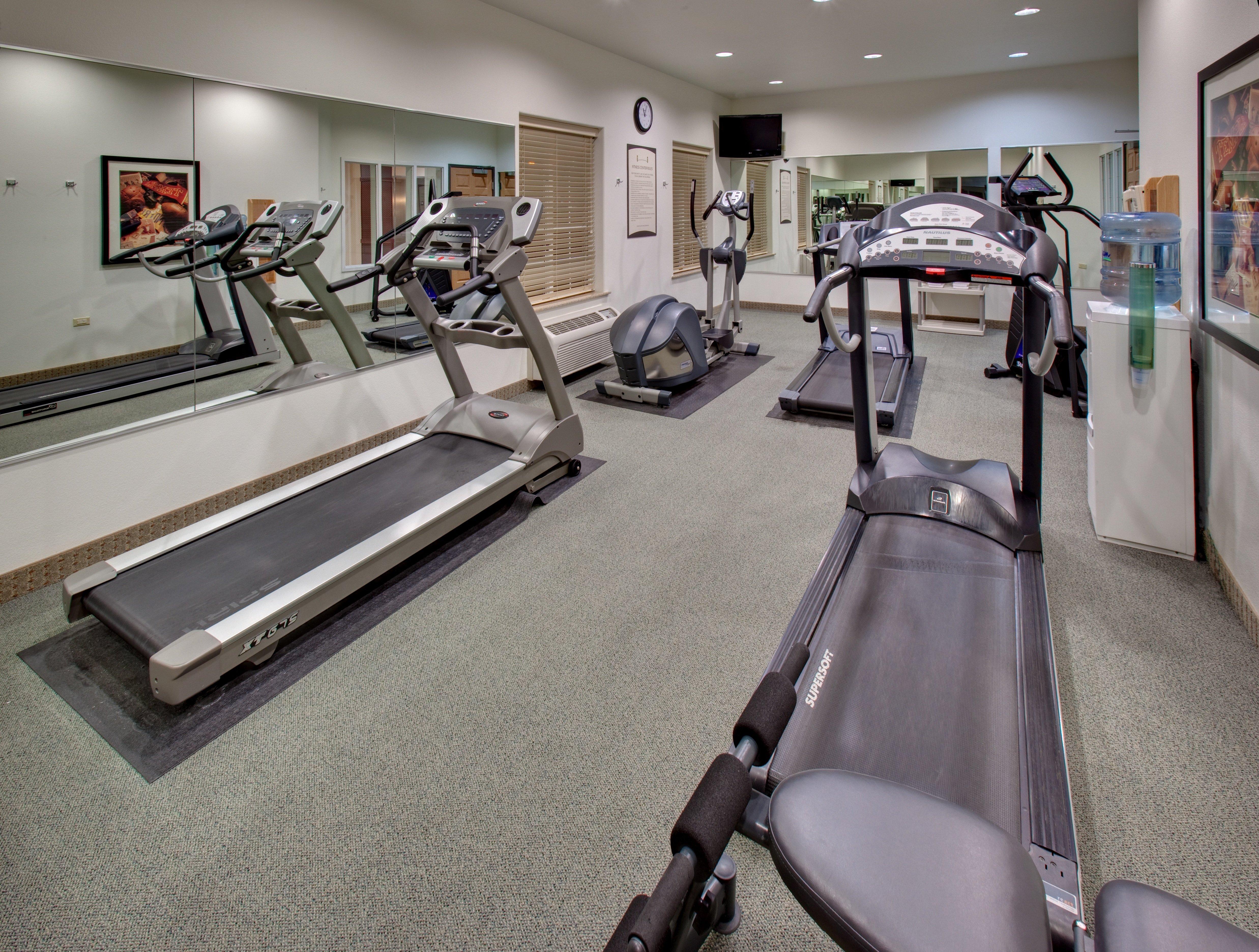 Staybridge Suites Rockford By Ihg Facilități foto