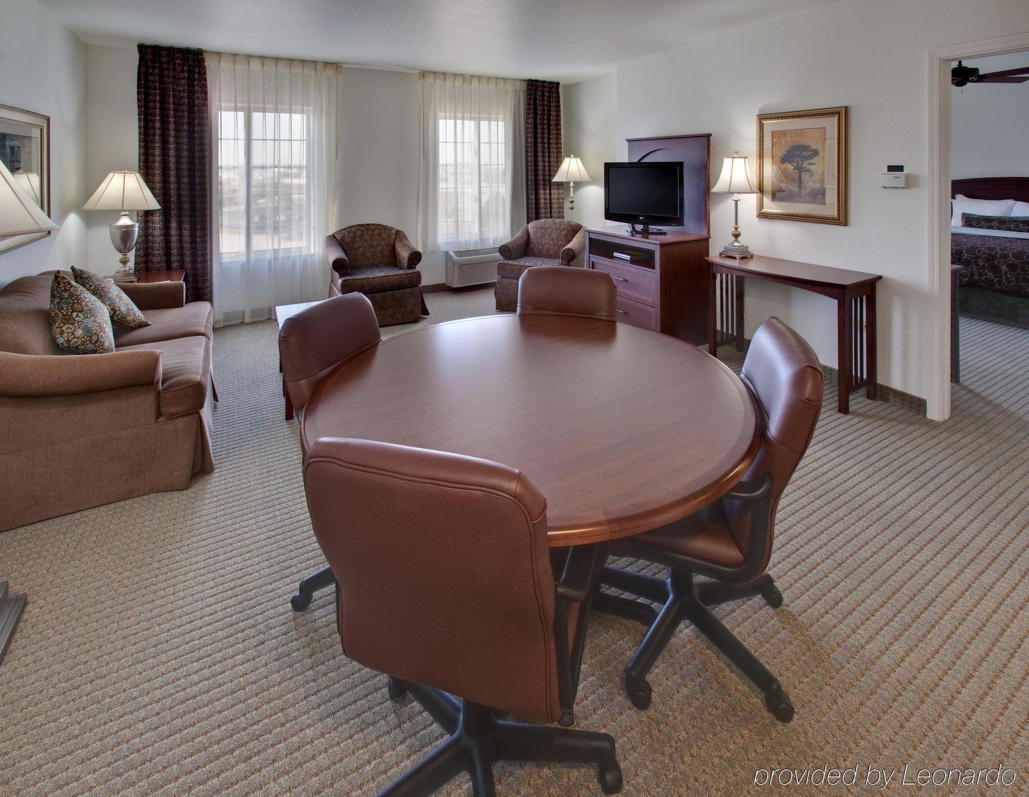 Staybridge Suites Rockford By Ihg Cameră foto