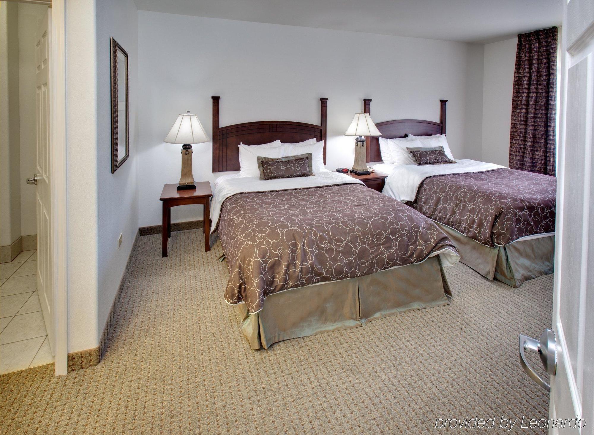 Staybridge Suites Rockford By Ihg Exterior foto