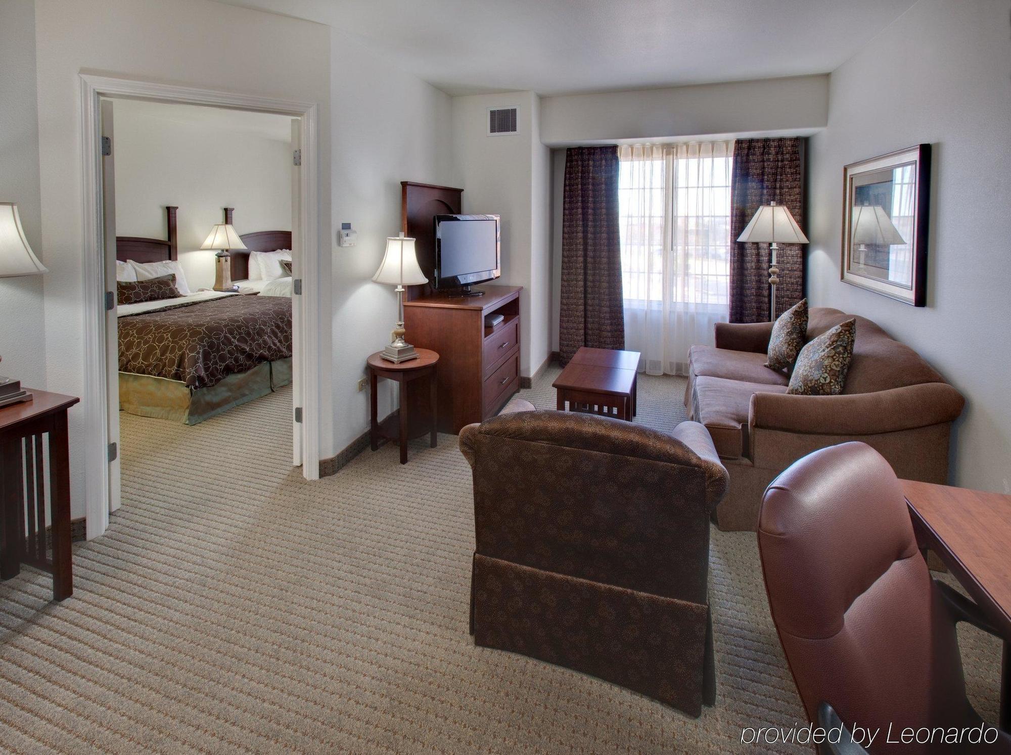 Staybridge Suites Rockford By Ihg Cameră foto